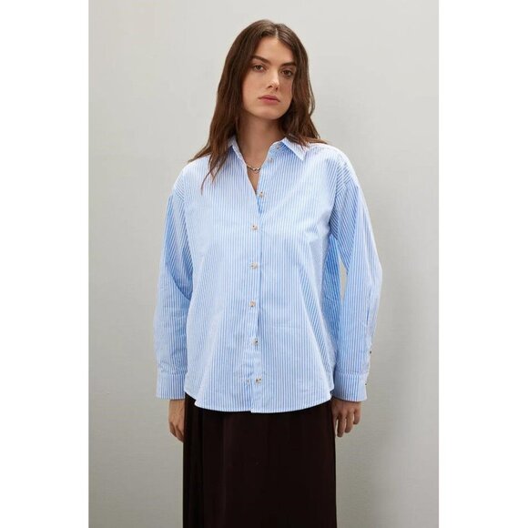 DONNI. Blue and White Striped Button Down Shirt - Picture 1 of 6